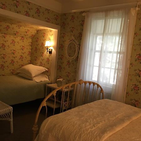 The Madison House Bed And Breakfastネバダシティ エクステリア 写真